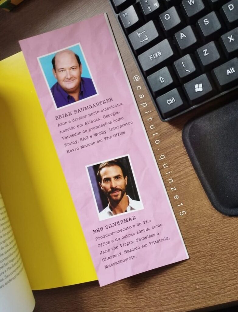 Contra capa livro the office Livro Bem-vindo a Dunder Mifflin - os bastidores da série The office” contra capa do livro